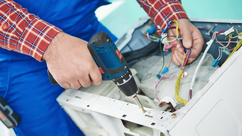 Turgutlu Philips Philips çamaşır makinesi kart tamiri – Su almama arızası orijinal parça ile giderildi. - Teknik servis örneği